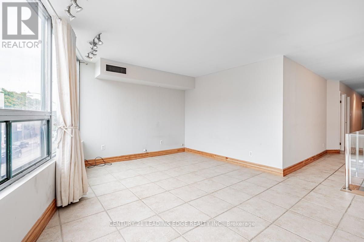 1415 Dundas Street W, Toronto (Little Portugal), Ontario  M6J 1Y4 - Photo 6 - C9239561