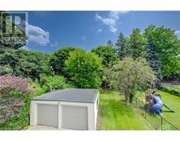 89 STIRLING Avenue N