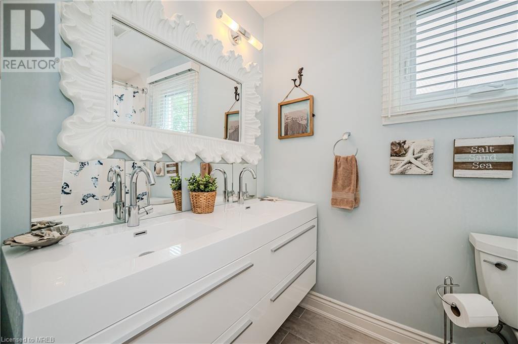 Image of property at 140 LAURIER Avenue