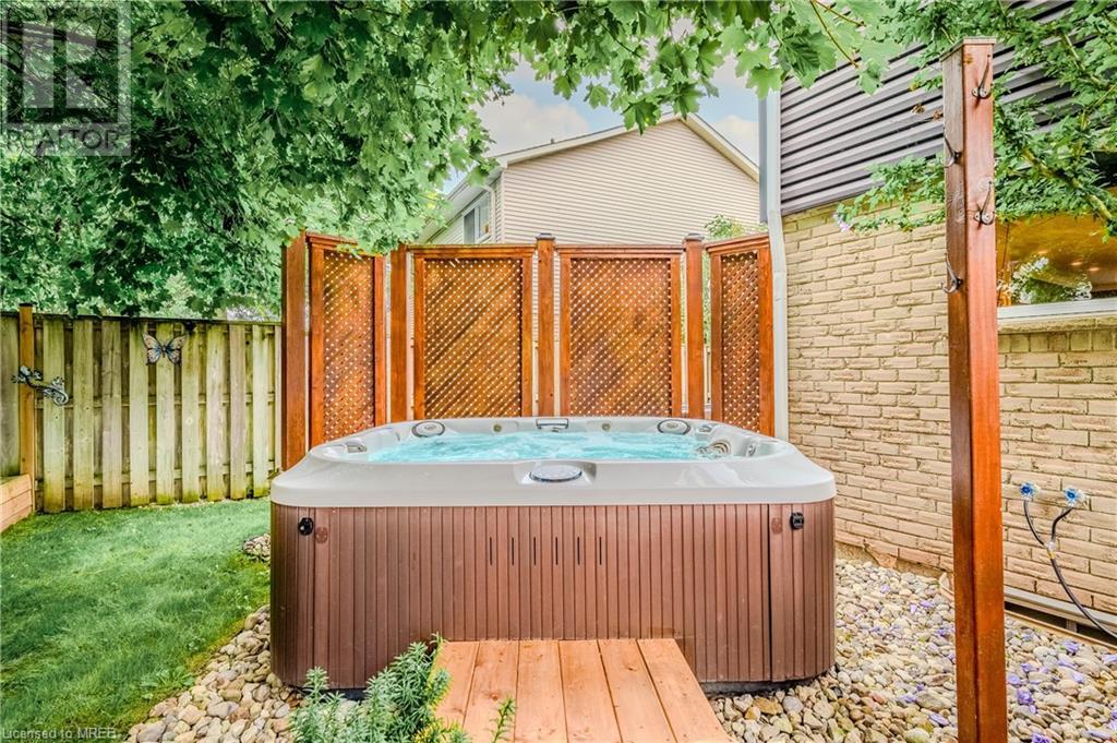 Image of property at 140 LAURIER Avenue