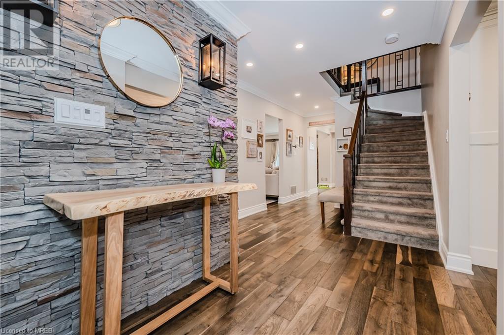 Image of property at 140 LAURIER Avenue