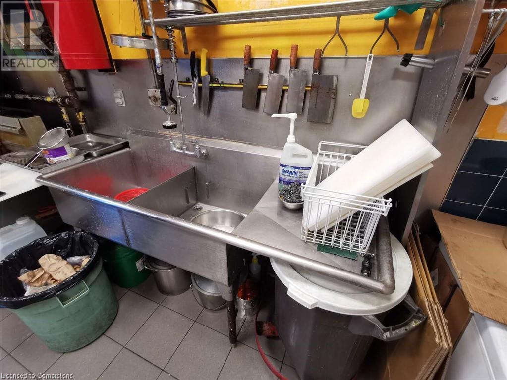 450 Columbia Street W Unit# A01009a, Waterloo, Ontario  N2T 2W1 - Photo 8 - 40623263