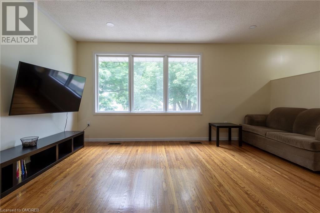 650 Greenhill Avenue, Hamilton, Ontario L8K 5E9 - Photo 7 - 40627028