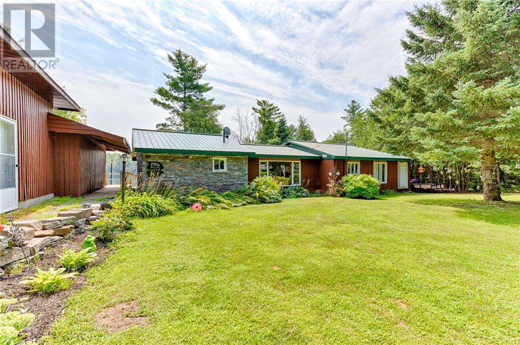 53 Downing Lane, Calabogie, Ontario  K0J 1H0 - Photo 3 - 1405707
