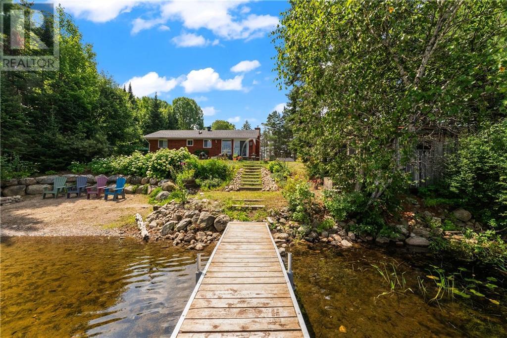 260 Matcheski Road, Barry's Bay, Ontario  K0J 1B0 - Photo 3 - 1404909