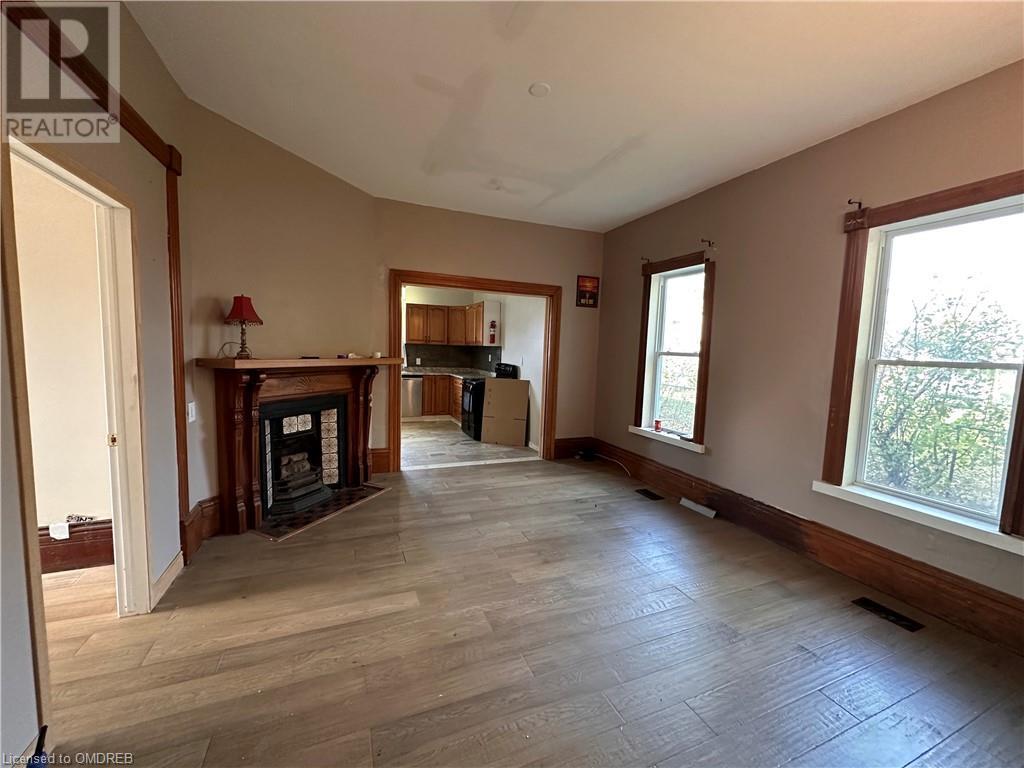 165 Sydenham Street, Brantford, Ontario  N3R 3Z1 - Photo 11 - 40628211