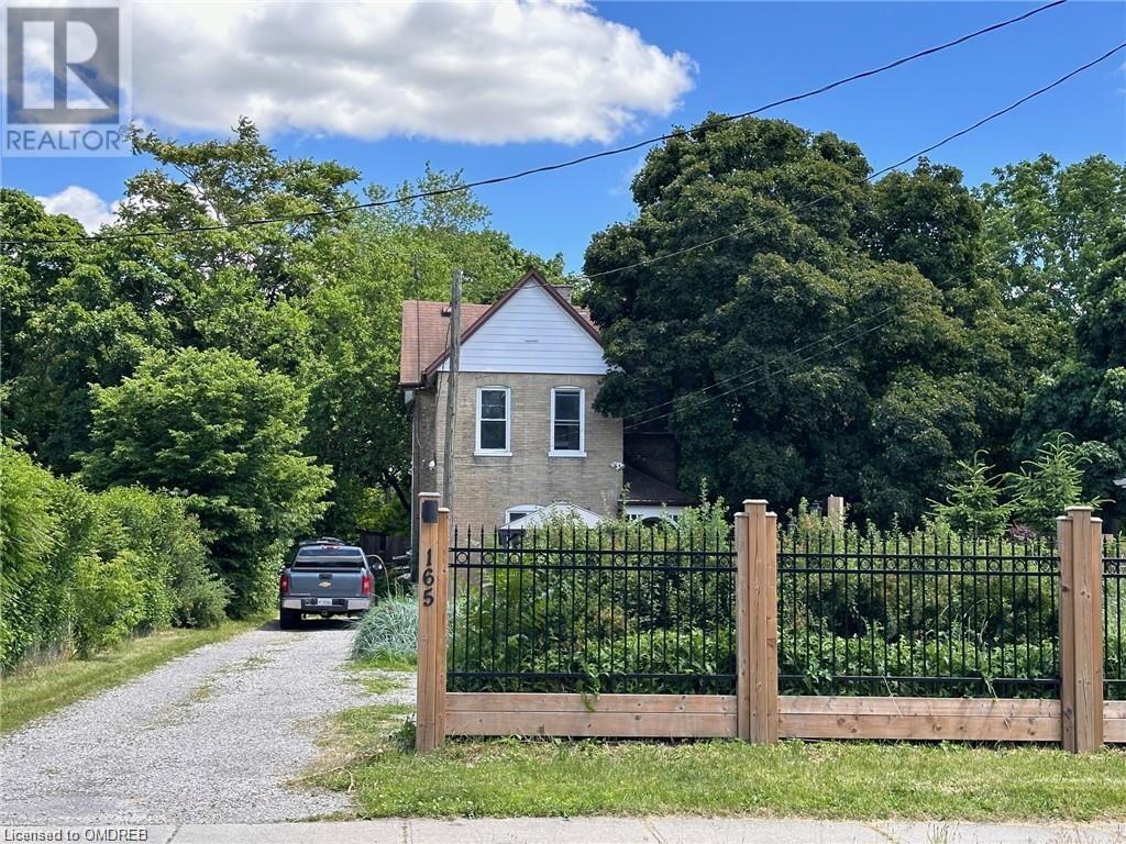 165 Sydenham Street, Brantford, Ontario  N3R 3Z1 - Photo 2 - 40628211