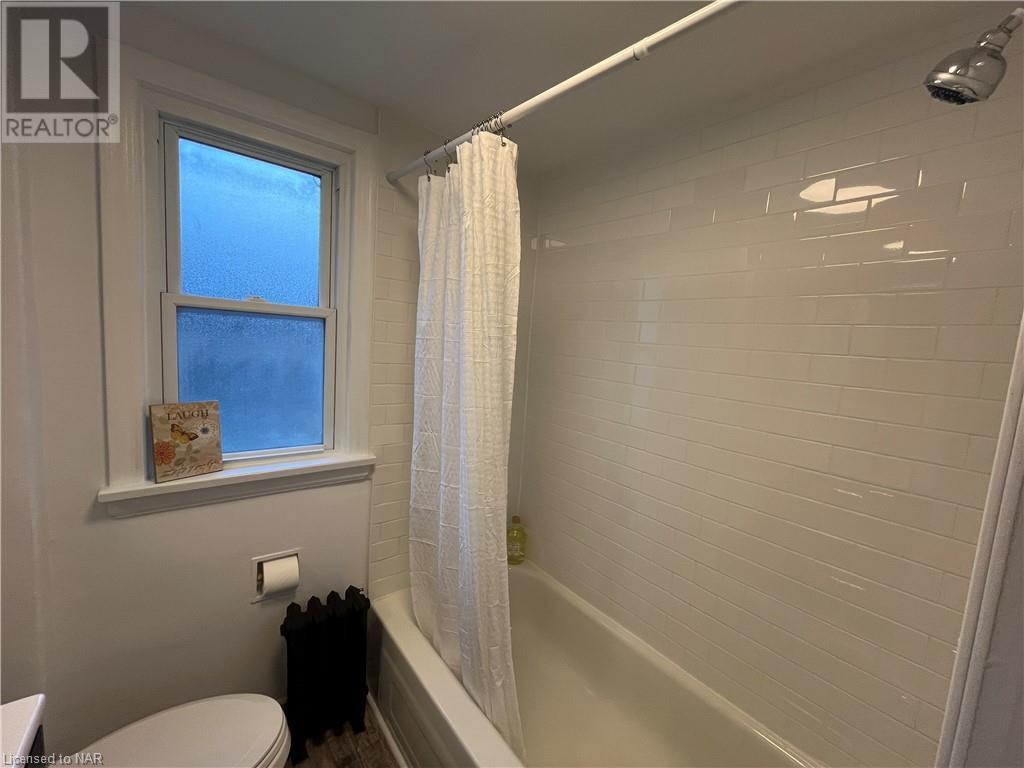 267 Niagara Street, St. Catharines, Ontario  L2M 5N2 - Photo 19 - 40628111