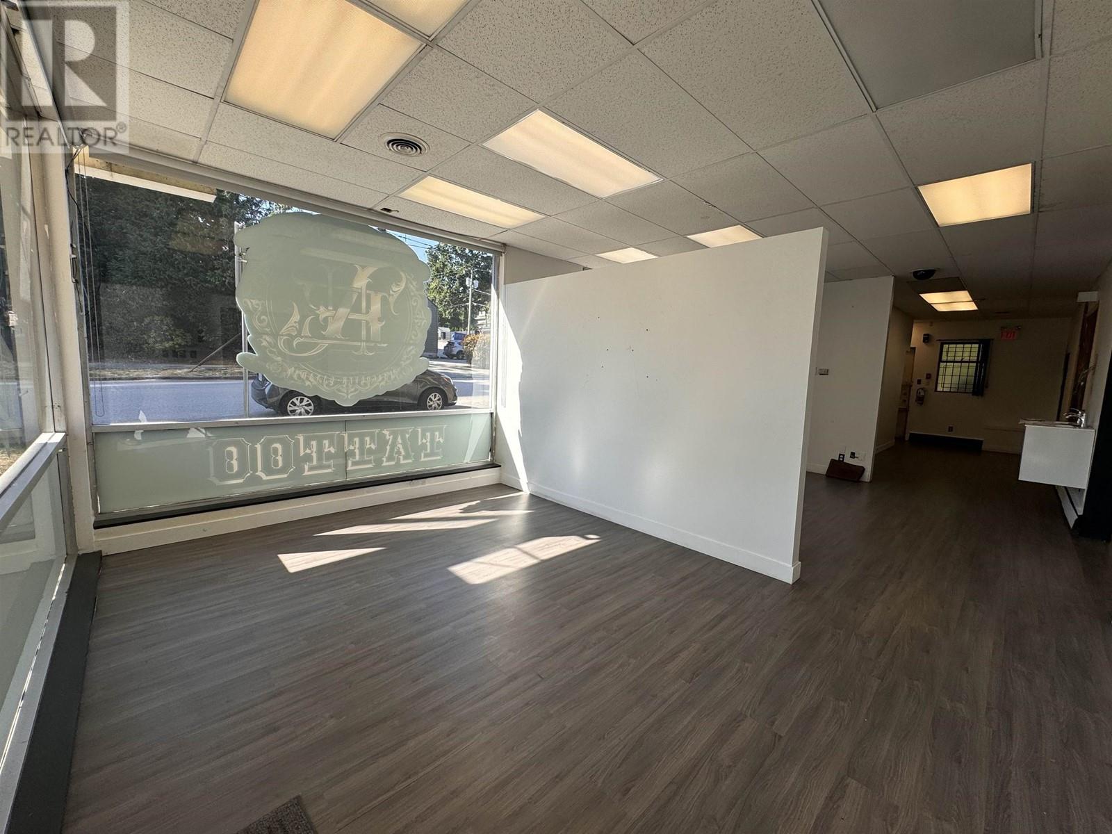 251-255 Sixth Street, New Westminster, British Columbia  V3L 3A5 - Photo 3 - C8061912