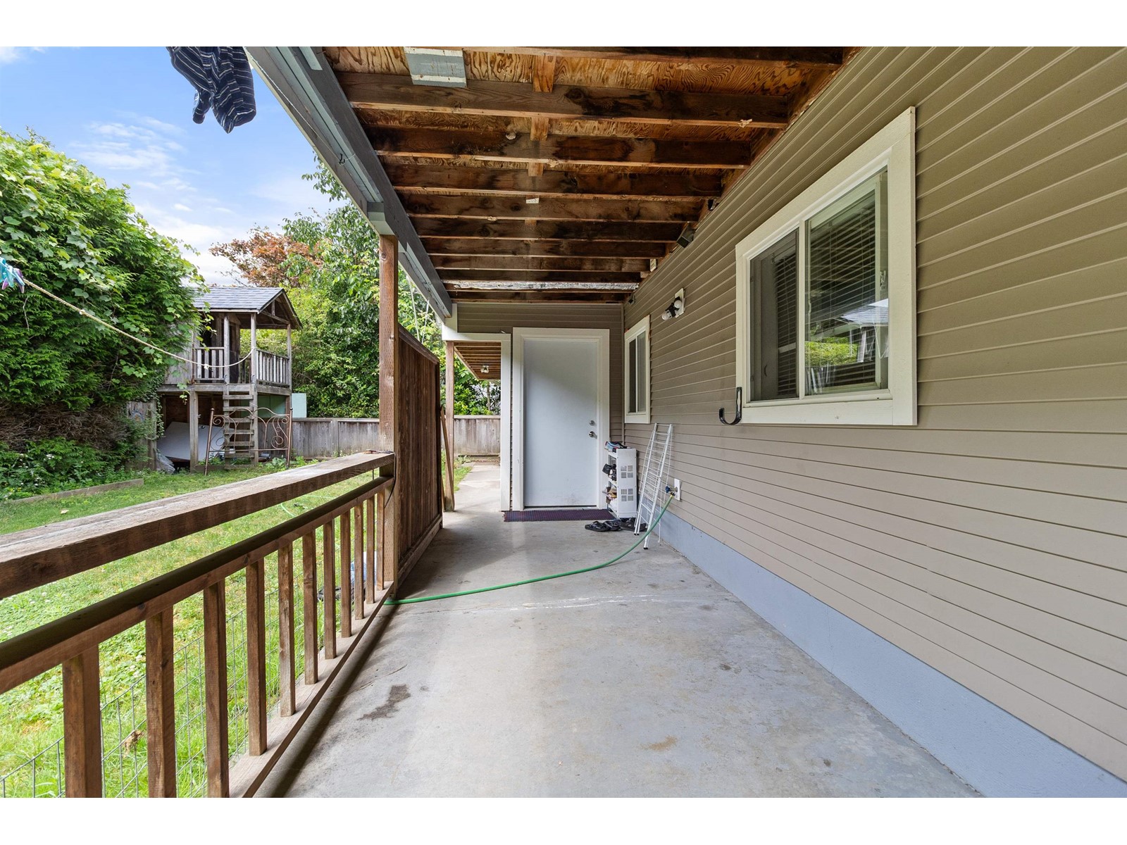 2277 Rainier Street, Abbotsford, British Columbia  V2T 3E6 - Photo 32 - R2911472