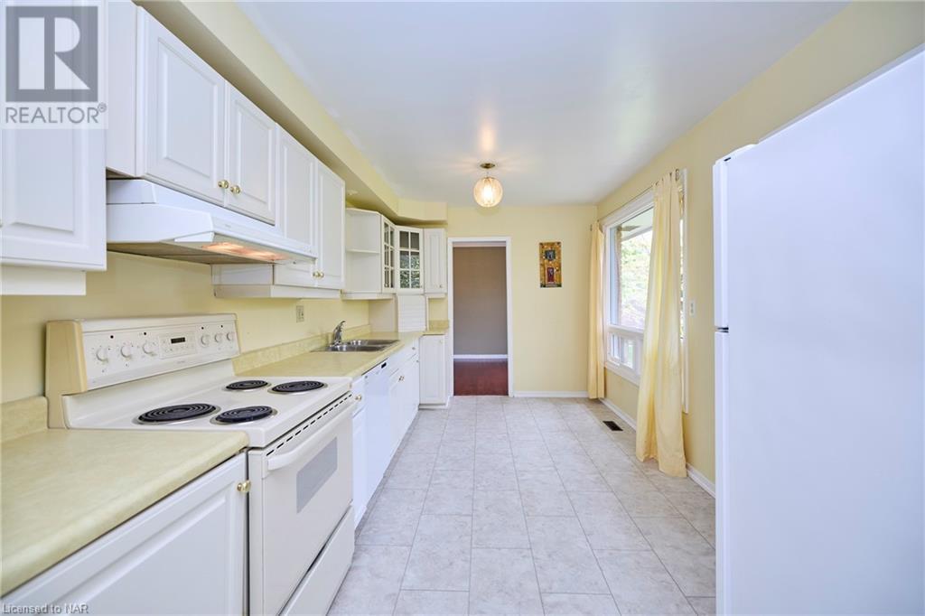 1 Tottenham Court Court, Niagara-On-The-Lake, Ontario  L0S 1J0 - Photo 9 - 40629452