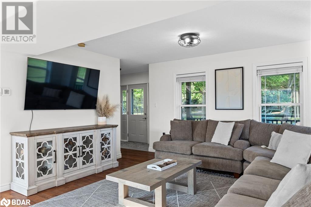 3750 10 Line N, Oro-Medonte, Ontario  L0K 1E0 - Photo 9 - 40629460