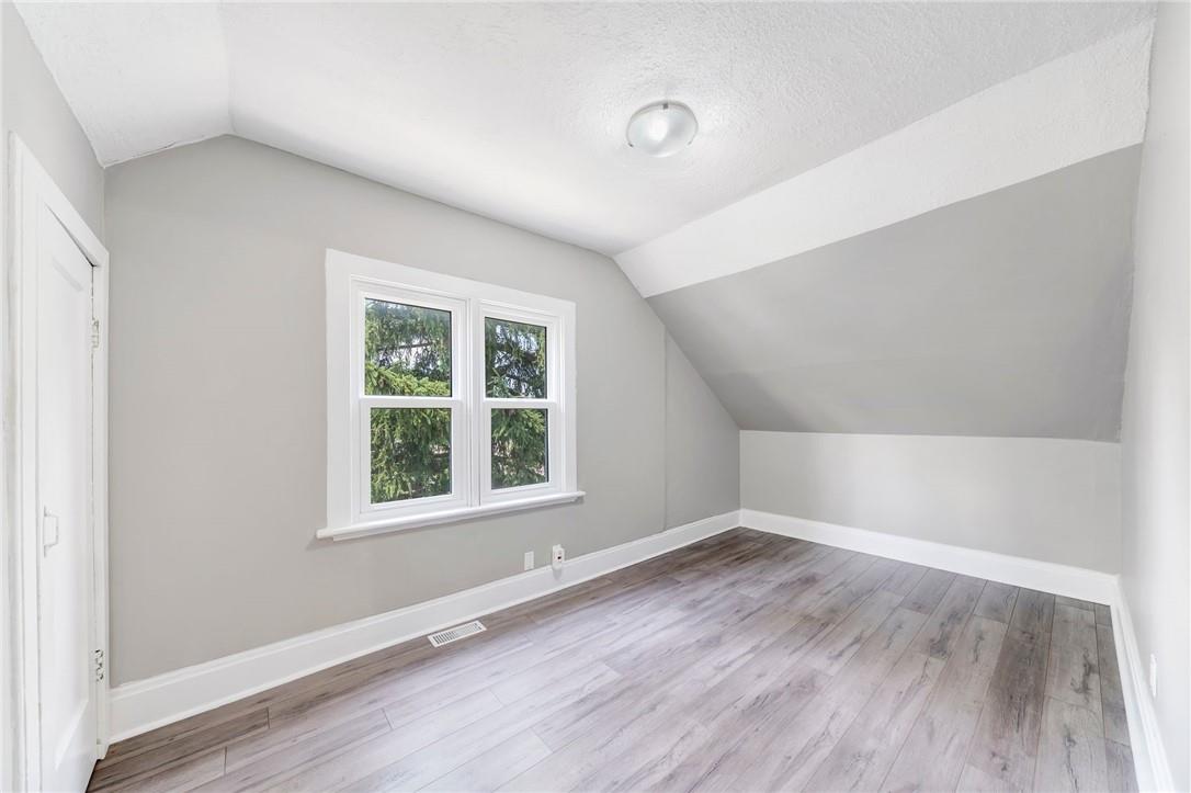 227 Fairway Road N, Kitchener, Ontario  N2A 2N7 - Photo 22 - H4202079