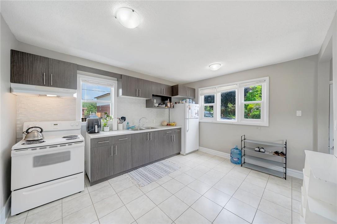 227 Fairway Road N, Kitchener, Ontario  N2A 2N7 - Photo 6 - H4202079