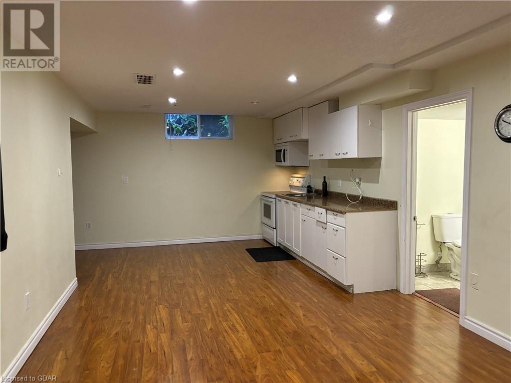 114 Clairfields Drive W Unit# Lower, Guelph, Ontario  N1G 5A5 - Photo 1 - 40629477