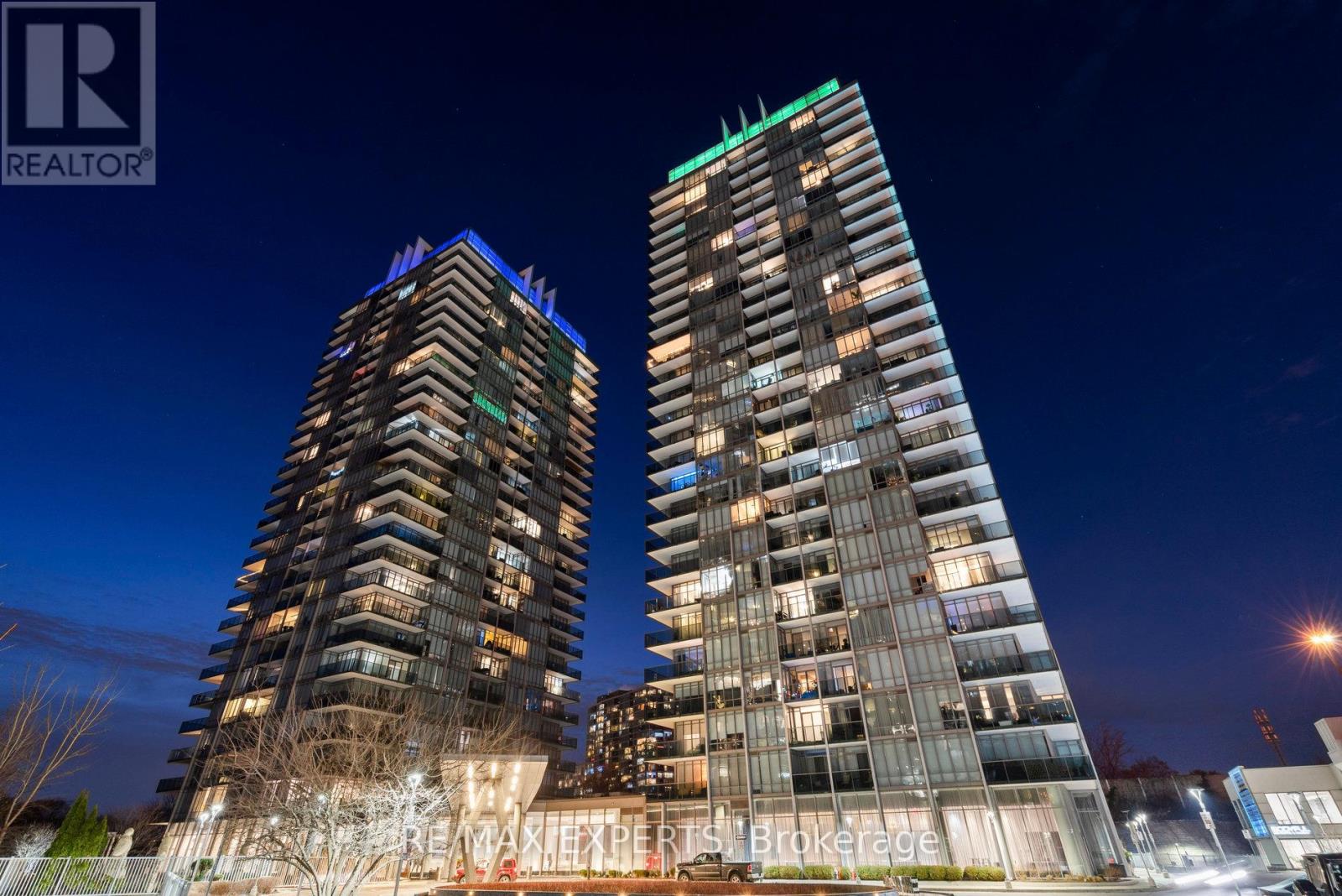 3007 - 90 Park Lawn Road, Toronto (Mimico), Ontario  M8Y 0B6 - Photo 1 - W9239917