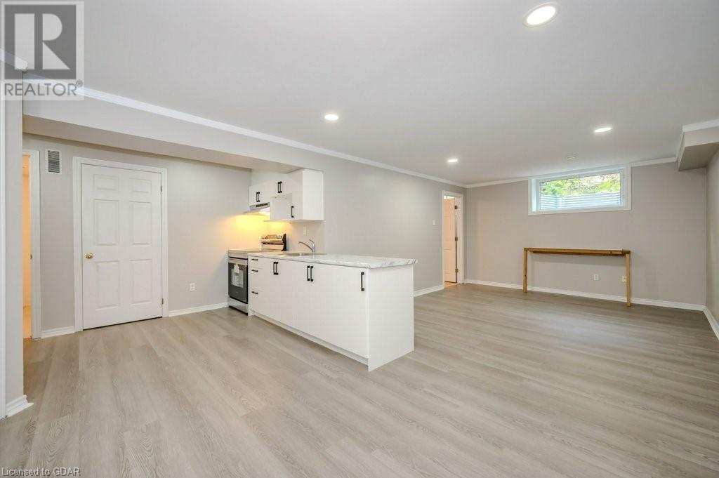 5 Camm Crescent Unit# Lower, Guelph, Ontario  N1L 1J9 - Photo 2 - 40629509