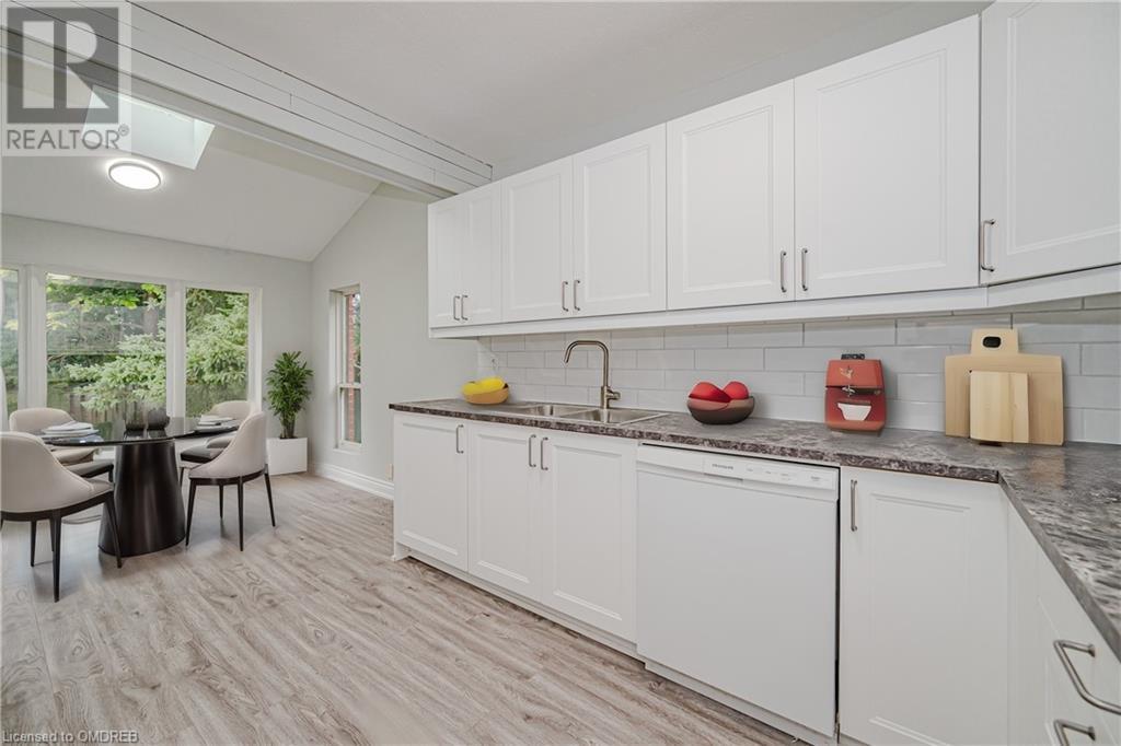 152 West 19th Street, Hamilton, Ontario  L9C 4H8 - Photo 15 - 40629511