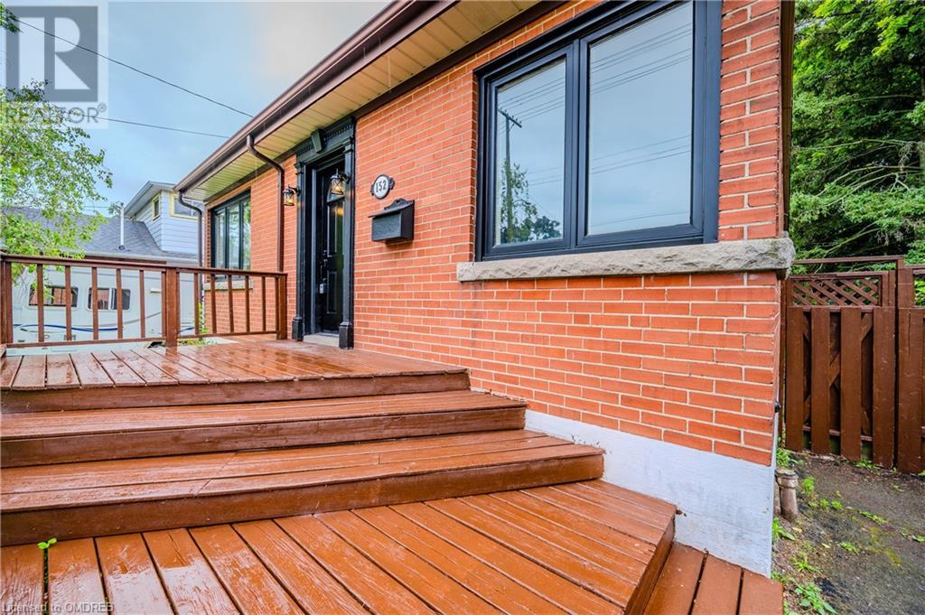 152 West 19th Street, Hamilton, Ontario  L9C 4H8 - Photo 6 - 40629511