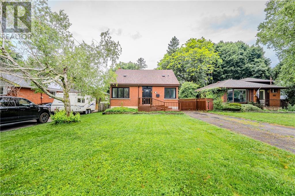 152 West 19th Street, Hamilton, Ontario  L9C 4H8 - Photo 3 - 40629511