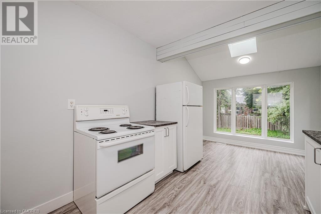 152 West 19th Street, Hamilton, Ontario  L9C 4H8 - Photo 16 - 40629511