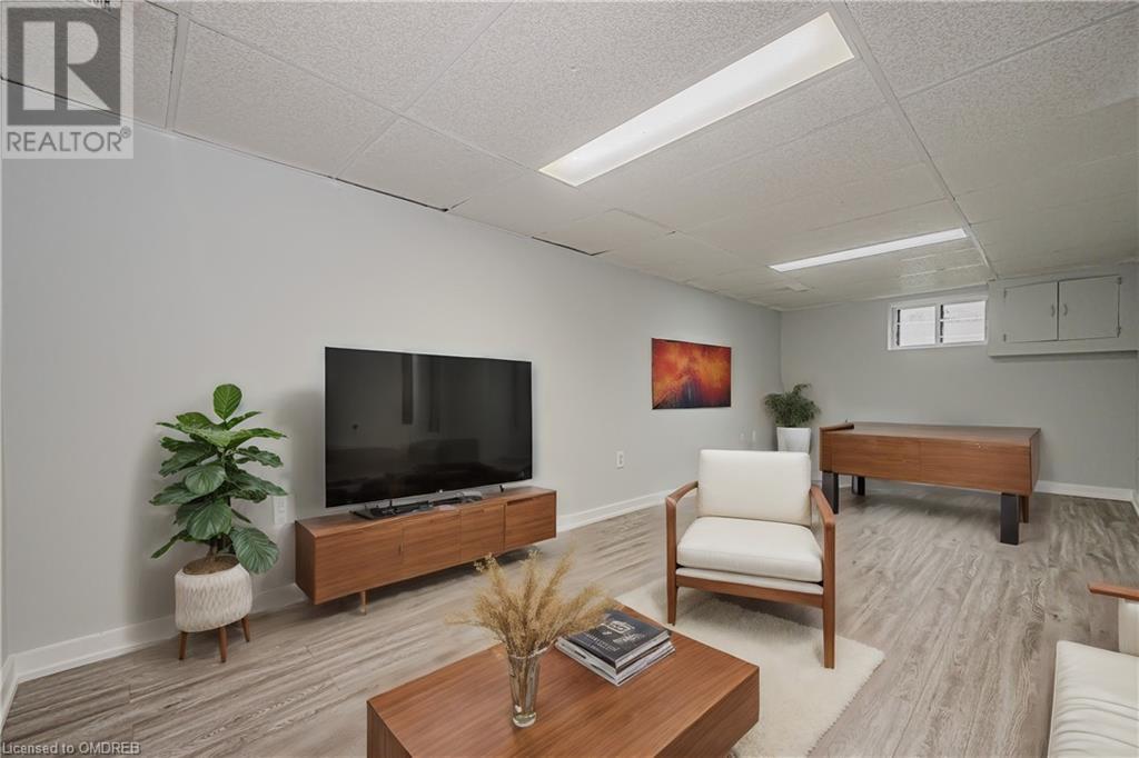 152 West 19th Street, Hamilton, Ontario  L9C 4H8 - Photo 27 - 40629511