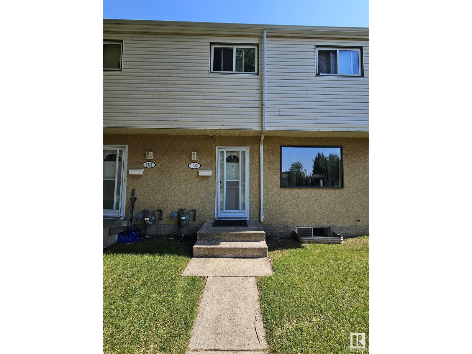 1533 Knottwood Rd N Nw, Edmonton, Alberta  T6K 2K1 - Photo 1 - E4400642