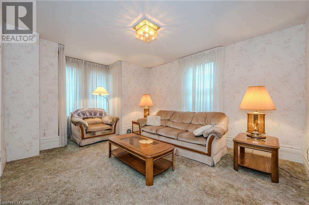 Image of property at 185 WATERLOO Avenue