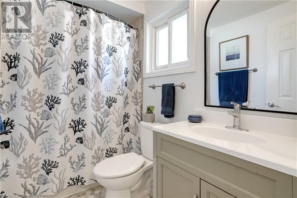 Image of property at 323 SEKURA Street