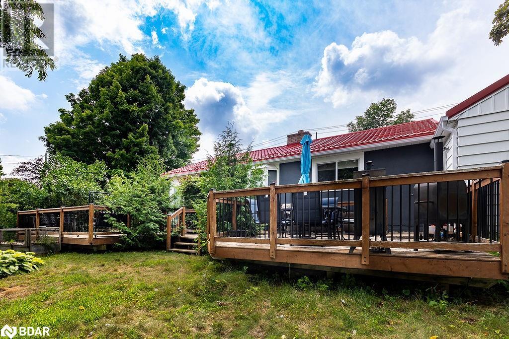 325 Innisfil Street, Barrie, Ontario  L4N 3G4 - Photo 19 - 40629222