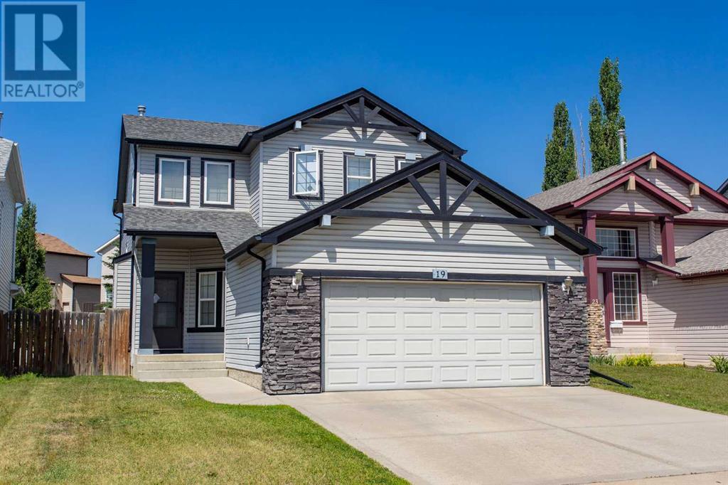 19 Jones Crescent, red deer, Alberta