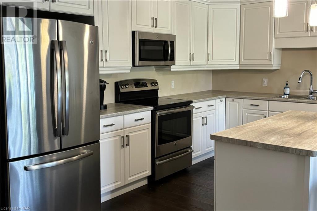 Image of property at 25 SANDALWOOD Common