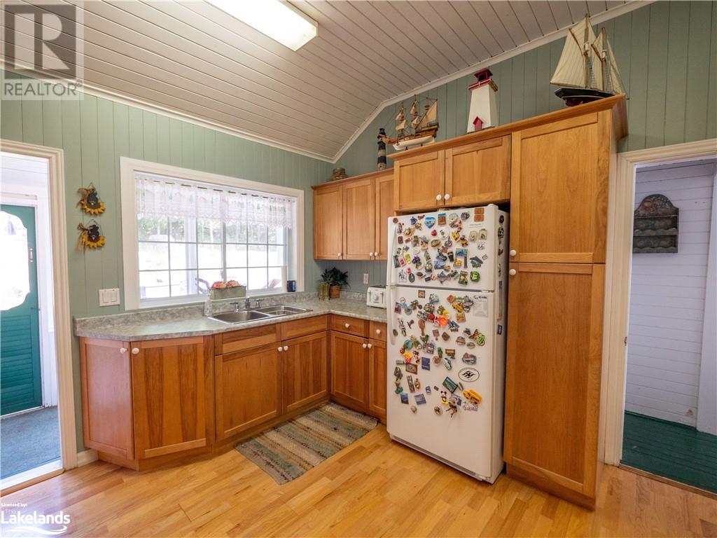 2602 Is 820 Georgian Bay, Honey Harbour, Ontario  P0E 1E0 - Photo 14 - 40626752