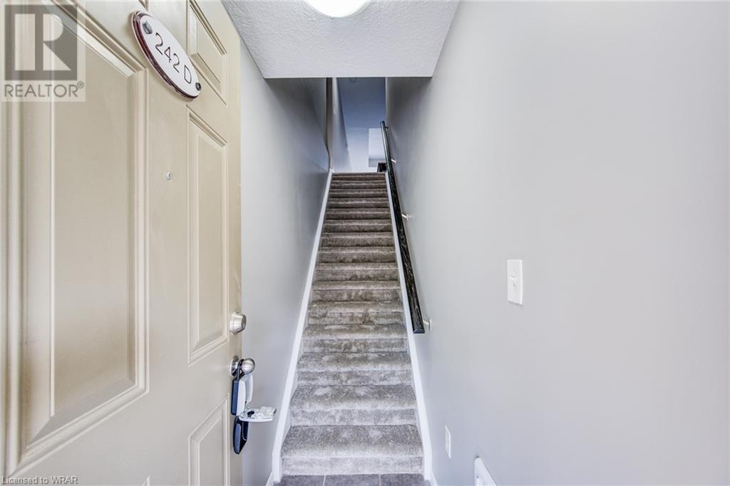 242 Rachel Crescent Unit# D, Kitchener, Ontario  N2R 0E1 - Photo 7 - 40629462