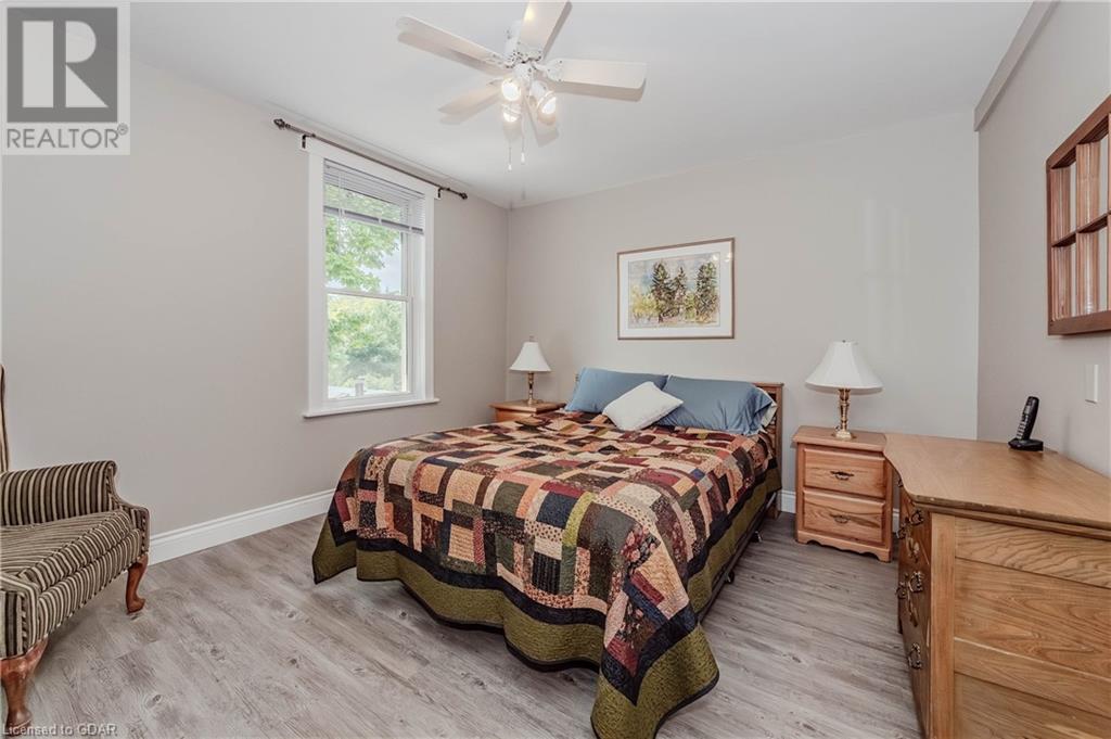 Image of property at 25 MEADOWVIEW Avenue