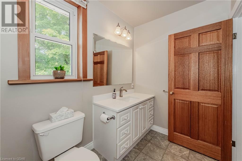 Image of property at 25 MEADOWVIEW Avenue