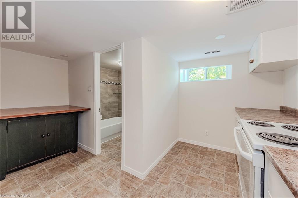 Image of property at 25 MEADOWVIEW Avenue