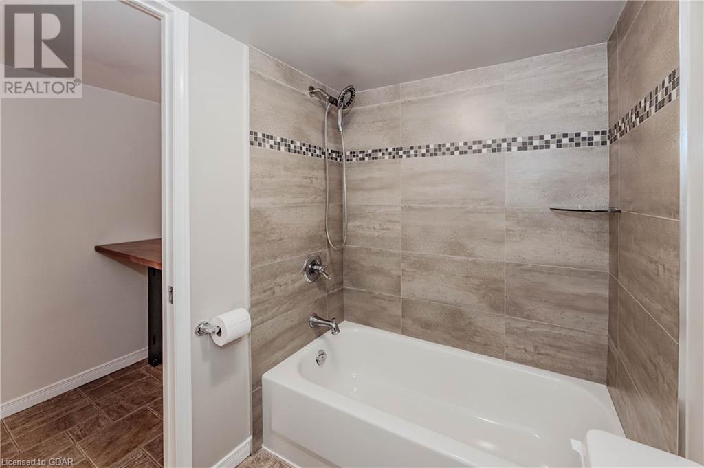 Image of property at 25 MEADOWVIEW Avenue