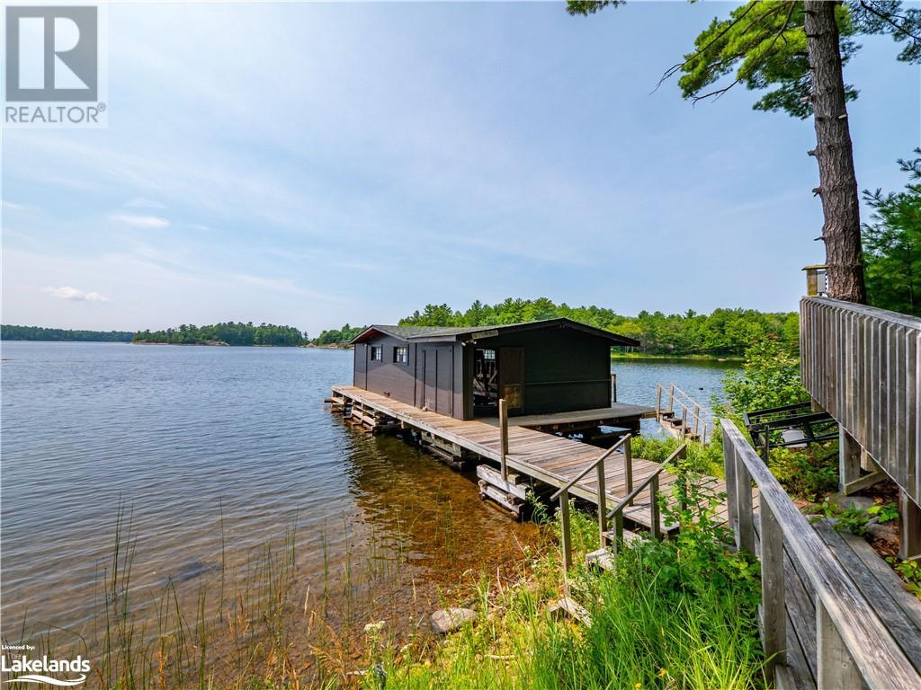 15598 Georgian Bay Shore, Honey Harbour, Ontario  P0E 1E0 - Photo 3 - 40626657