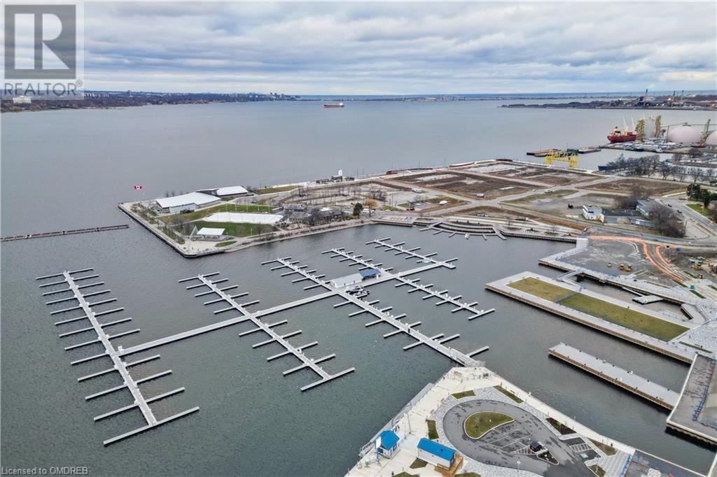 Image of property at 76 MACAULAY Street W