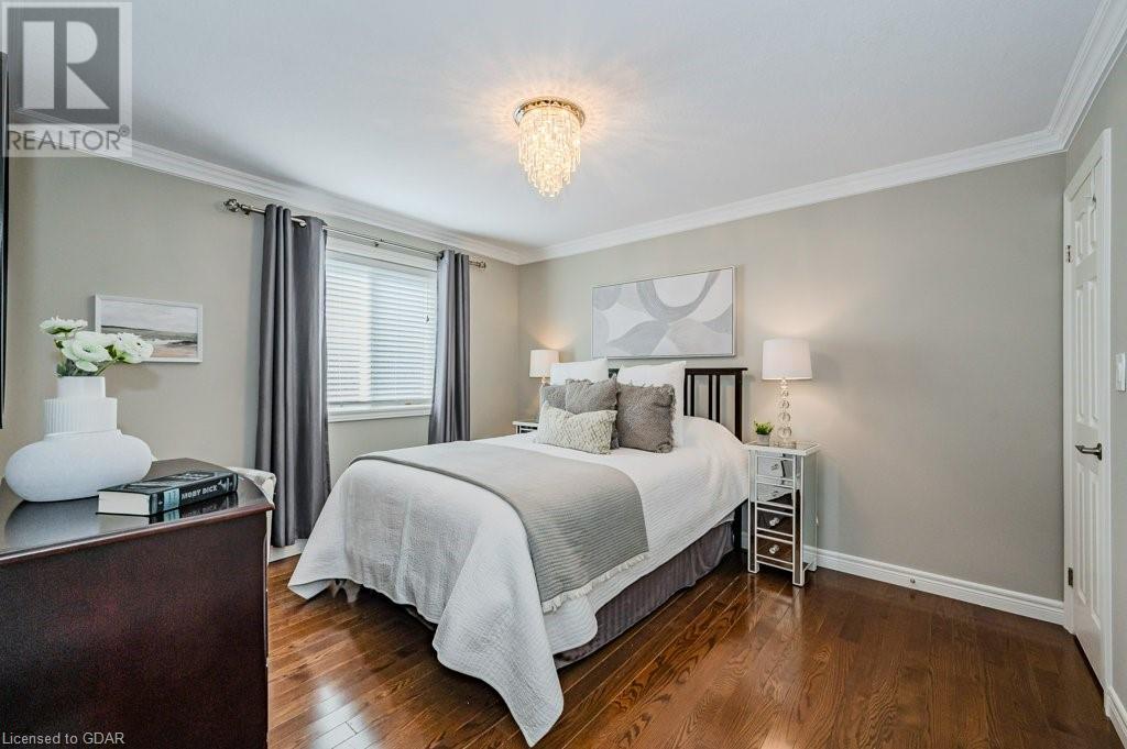 Image of property at 25 CARERE Crescent