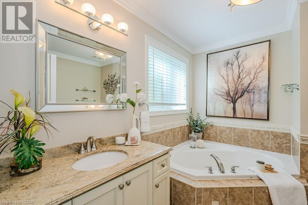 Image of property at 25 CARERE Crescent