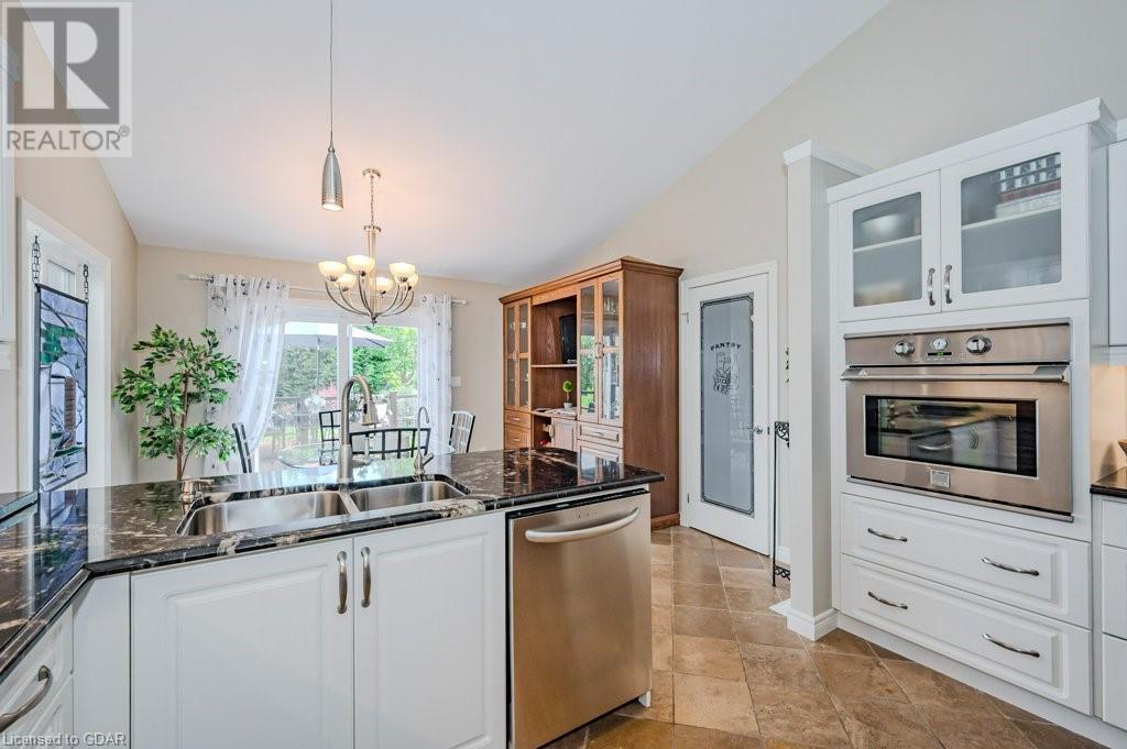 Image of property at 25 CARERE Crescent