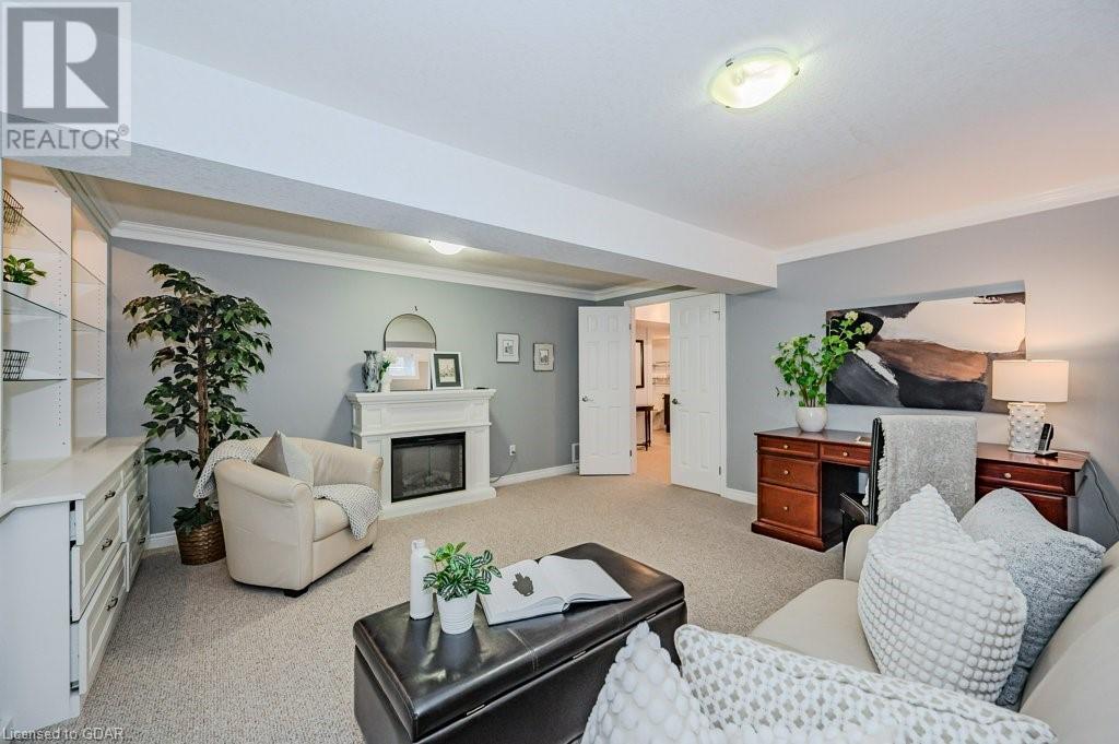 Image of property at 25 CARERE Crescent