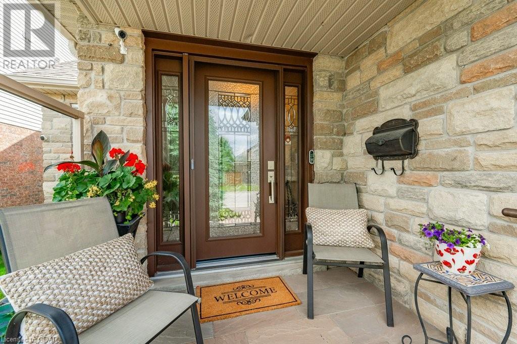 Image of property at 25 CARERE Crescent