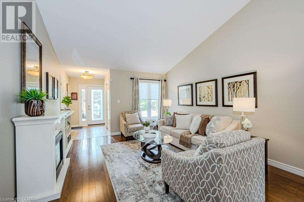 Image of property at 25 CARERE Crescent