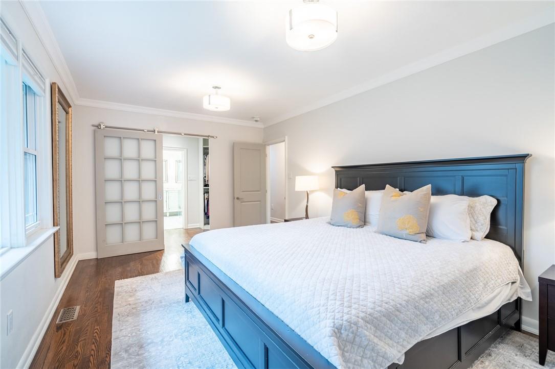 Image of property at 4306 Lakeshore Road