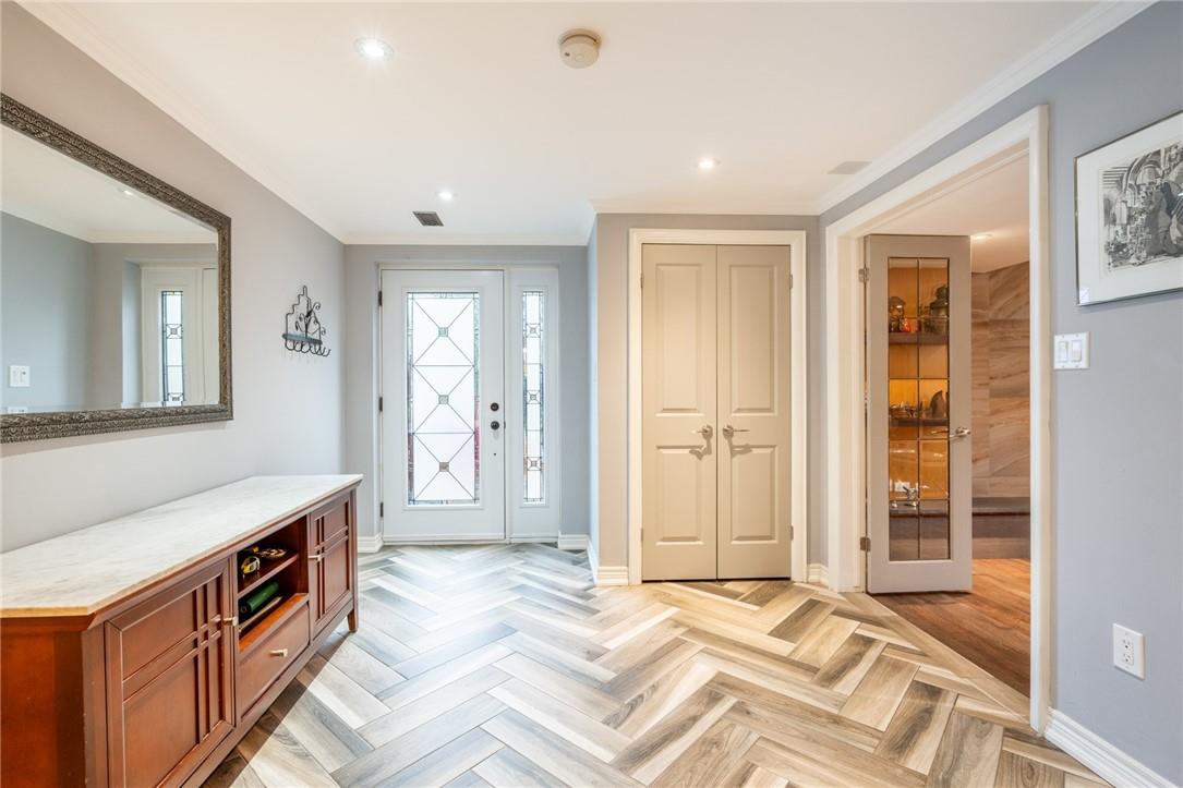 Image of property at 4306 Lakeshore Road