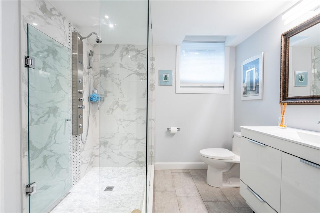 Image of property at 4306 Lakeshore Road