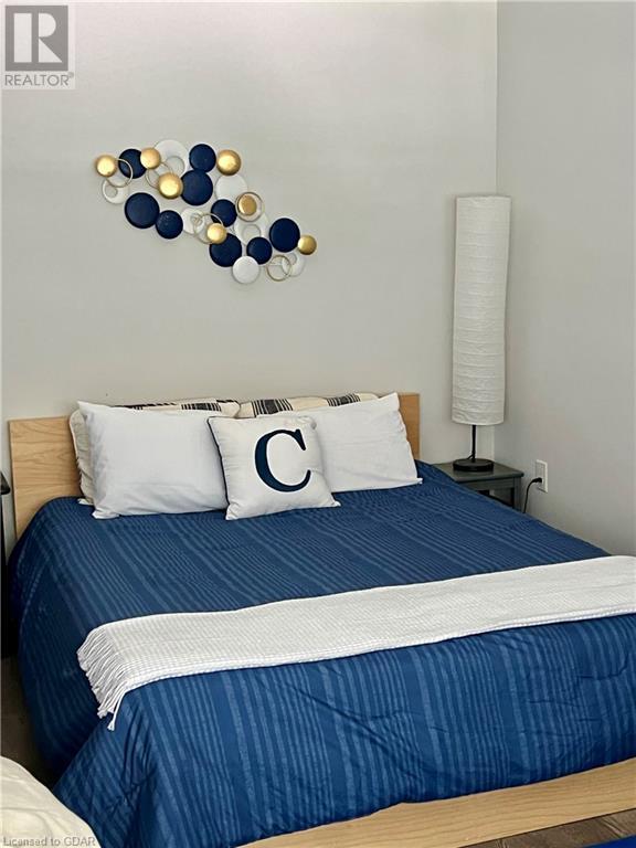 Image of property at 35 KINGSBURY Square Unit# 414